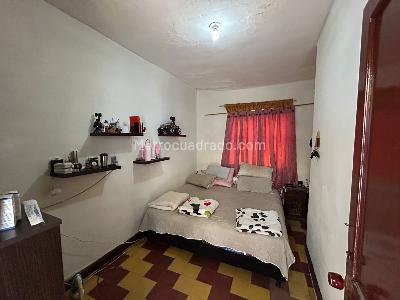Casa de 5 alcobas en venta en Centro, Bucaramanga, 260 m² · foto 11 de 14