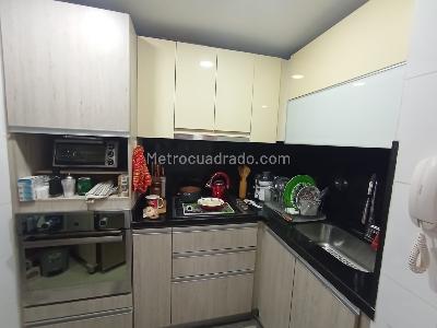 Apartamento de 2 alcobas en venta en Cabecera Del Llano, Bucaramanga, 66 m² · foto 6 de 20