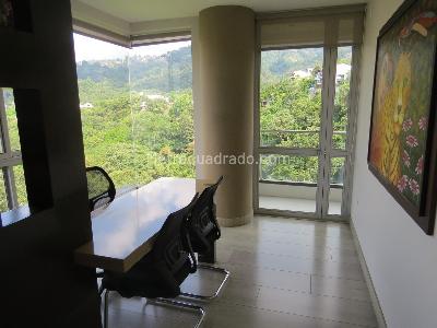 Apartamento de 4 alcobas en venta en Terrazas, Bucaramanga, 295 m² · foto 5 de 11