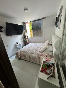 Apartamento de 3 alcobas en venta en Abadia Conj Res Monte Casino, Floridablanca, 75 m² · foto 10 de 13