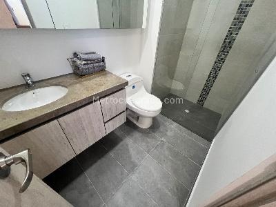 Apartamento de 3 alcobas en venta en Calle 200, Floridablanca, 84 m² · foto 14 de 16