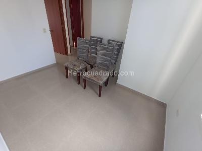 Apartamento de 3 alcobas en venta en El Bosque, Floridablanca, 93 m² · foto 7 de 17