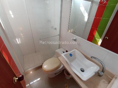 Apartamento de 3 alcobas en venta en El Bosque, Floridablanca, 93 m² · foto 11 de 17