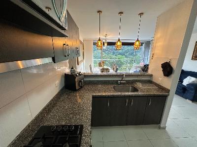 Apartamento de 3 alcobas en venta en Balcones De Ruitoque Etapa Ii, Floridablanca, 94 m² · foto 5 de 20