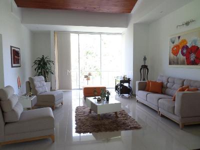 Casa de 4 alcobas en venta en Floridablanca, Floridablanca, 484 m² · foto 6 de 16