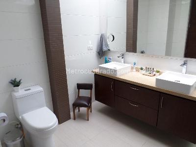 Casa de 4 alcobas en venta en Floridablanca, Floridablanca, 484 m² · foto 14 de 16