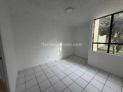 Apartamento de 3 alcobas en venta en Fontana, Bucaramanga, 70 m² · foto 12 de 13