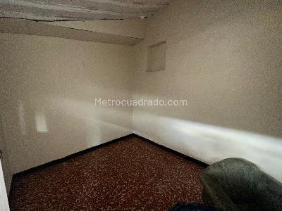 Casa de 5 alcobas en venta en Garcia Rovira, Bucaramanga, 250 m² · foto 6 de 9