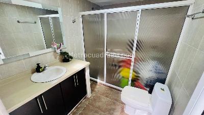 Casa de 4 alcobas en venta en Lagos Iii, Floridablanca, 192 m² · foto 13 de 19