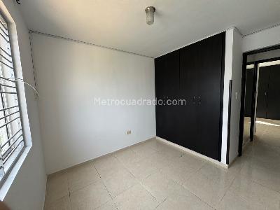 Apartamento de 3 alcobas en venta en Jardines De Coaviconsa, Bucaramanga, 71 m² · foto 11 de 11