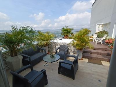 Apartamento de 5 alcobas en venta en Cañaveral, Floridablanca, 515 m² · foto 2 de 20