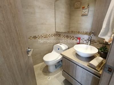 Apartamento de 5 alcobas en venta en Cañaveral, Floridablanca, 515 m² · foto 15 de 20