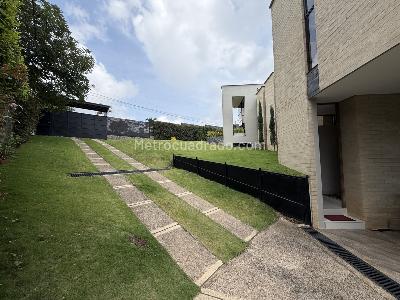 Casa de 4 alcobas en venta en Ruitoque, Floridablanca, 309 m² · foto 4 de 20