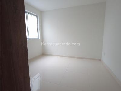 Casa de 5 alcobas en venta en La Victoria, Bucaramanga, 308 m² · foto 15 de 20