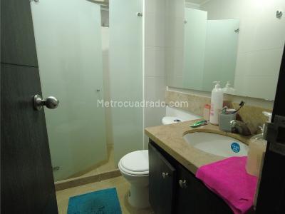 Apartamento de 3 alcobas en venta en El Recreo, Floridablanca, 96 m² · foto 9 de 12