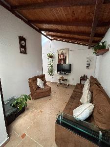 Casa de 3 alcobas en venta en La Aurora, Bucaramanga, 287 m² · foto 11 de 11