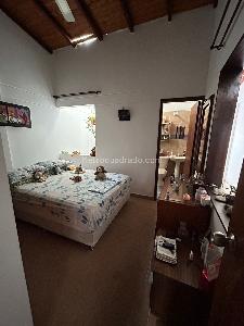 Casa de 3 alcobas en venta en La Aurora, Bucaramanga, 287 m² · foto 2 de 11