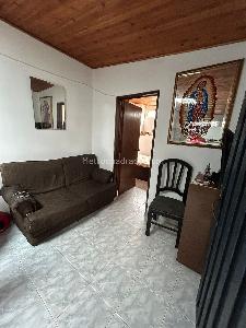 Casa de 3 alcobas en venta en La Aurora, Bucaramanga, 287 m² · foto 3 de 11