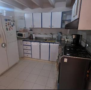 Casa de 3 alcobas en venta en Lagos I, Floridablanca, 130 m² · foto 4 de 10