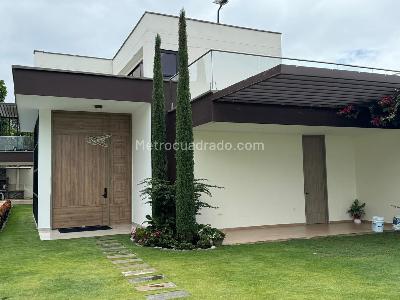 Casa de 5 alcobas en venta en Entre Floridablanca Y Piedecuesta, Floridablanca, 460 m² · foto 5 de 20