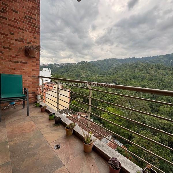 Piso – Bucaramanga, Terrazas, Comuna Cabecera del Llano - Más
