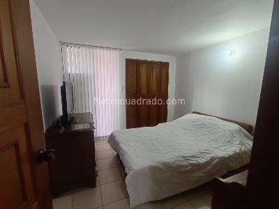 Apartamento de 3 alcobas en venta en Torres De Cañaveral, Floridablanca, 131 m² · foto 18 de 18