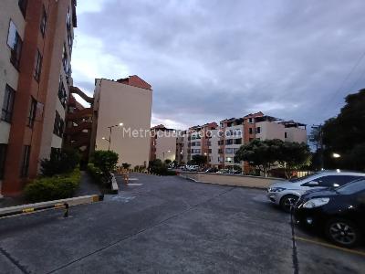 Apartamento de 4 alcobas en venta en Altos De Fontana, Bucaramanga, 121 m² · foto 3 de 20
