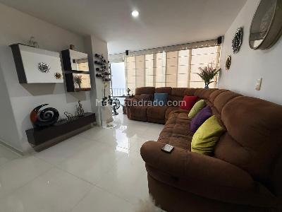 Apartamento de 4 alcobas en venta en Cabecera Del Llano, Bucaramanga, 184 m² · foto 3 de 12