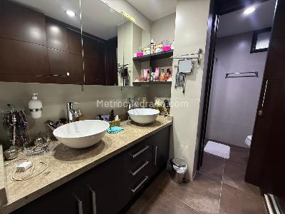 Apartamento de 4 alcobas en venta en Cabecera Del Llano, Bucaramanga, 184 m² · foto 5 de 12