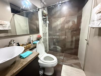 Apartamento de 4 alcobas en venta en Cabecera Del Llano, Bucaramanga, 184 m² · foto 10 de 12