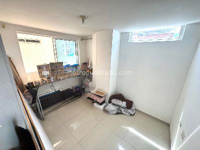 Apartamento de 3 alcobas en venta en Caldas, Floridablanca, 65 m² · foto 6 de 13