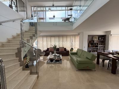 Apartamento de 4 alcobas en venta en Cabecera Del Llano, Bucaramanga, 280 m² · foto 2 de 20