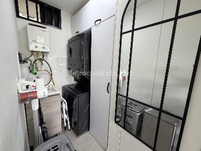 Apartamento de 3 alcobas en venta en Anillo Vial, Floridablanca, 83 m² · foto 4 de 16