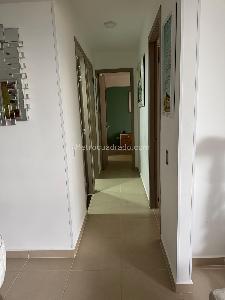 Apartamento de 2 alcobas en venta en Jardines De Coaviconsa, Bucaramanga, 66 m² · foto 5 de 19