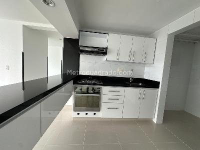 Apartamento de 2 alcobas en venta en Conj Res Mediterrane Royal, Floridablanca, 86 m² · foto 4 de 20