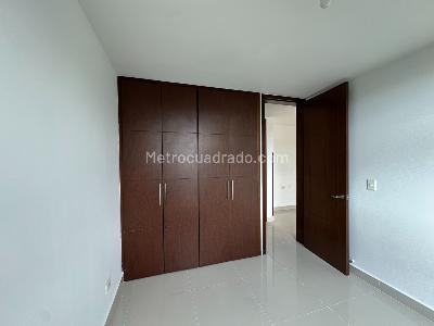 Apartamento de 2 alcobas en venta en Conj Res Mediterrane Royal, Floridablanca, 86 m² · foto 13 de 20