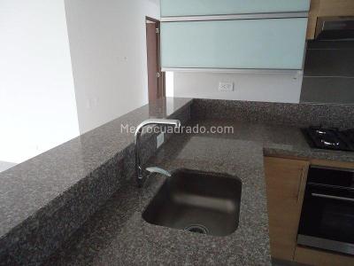 Apartamento de 3 alcobas en venta en Cañaveral, Floridablanca, 81 m² · foto 4 de 11