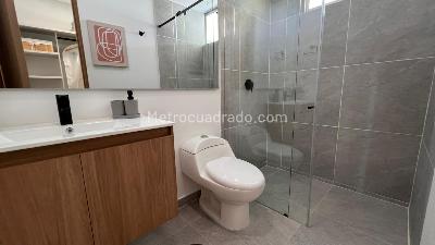 Apartamento de 3 alcobas en venta en Abadia Conj Res Monte Casino, Floridablanca, 85 m² · foto 11 de 20