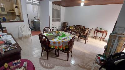 Casa de 5 alcobas en venta en La Aurora, Bucaramanga, 118 m² · foto 2 de 16
