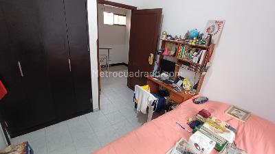 Casa de 5 alcobas en venta en La Aurora, Bucaramanga, 118 m² · foto 14 de 16