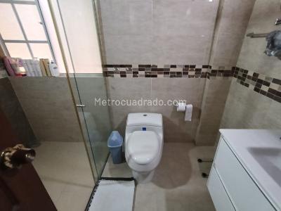 Casa de 5 alcobas en venta en Cañaveral, Floridablanca, 296 m² · foto 13 de 19