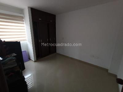 Casa de 5 alcobas en venta en Cañaveral, Floridablanca, 296 m² · foto 15 de 19