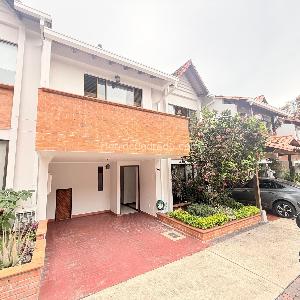 Casa de 3 alcobas en venta en Cañaveral, Floridablanca, 131 m² · foto 2 de 20