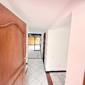 Casa de 3 alcobas en venta en Cañaveral, Floridablanca, 131 m² · foto 3 de 20