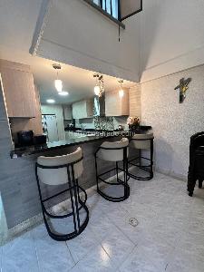 Casa de 5 alcobas en venta en Provenza, Bucaramanga, 322 m² · foto 6 de 20