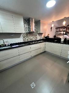 Casa de 5 alcobas en venta en Provenza, Bucaramanga, 322 m² · foto 7 de 20