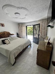 Casa de 5 alcobas en venta en Provenza, Bucaramanga, 322 m² · foto 17 de 20