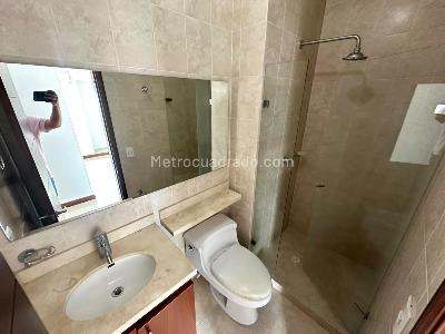 Apartamento de 2 alcobas en venta en Sotomayor, Bucaramanga, 85 m² · foto 7 de 17