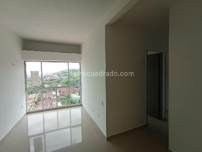 Apartamento de 3 alcobas en venta en El Recreo, Floridablanca, 54 m² · foto 2 de 20