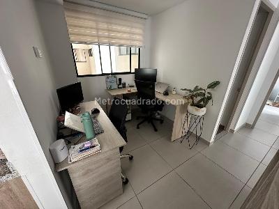 Apartamento de 3 alcobas en venta en El Bosque, Floridablanca, 77 m² · foto 7 de 13
